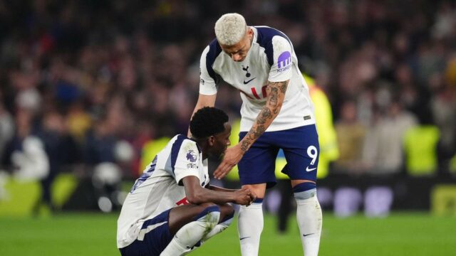 Tottenham Hotspur perde por 1-3 para o Crystal Palace enquanto o medo de rebaixamento se intensifica
