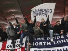 Tottenham multado por comportamento “racista ou discriminatório” dos torcedores em Frankfurt Tottenham multado por comportamento “racista ou discriminatório” dos torcedores em Frankfurt