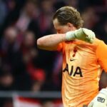 Tottenham substitui o goleiro Antonin Kinsky em 17 minutos na derrota por 2 a 5 na Liga dos Campeões