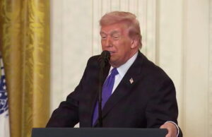 Trump, 79, usa solução favorita para combater novo problema de saúde Yahoo news home