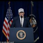 O presidente Donald Trump anunciou os ataques ao Irã durante a noite de sábado. No domingo, ele se vangloriou de que 48 líderes do opressivo regime iraniano haviam sido mortos