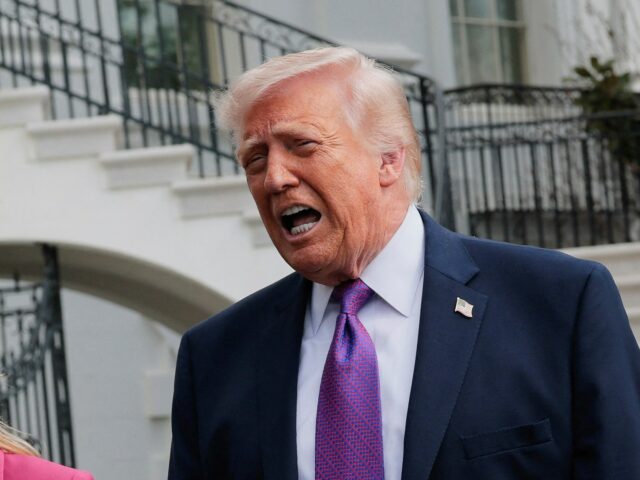 Trump: 'Não sei' sobre denúncia de culpa dos EUA na greve escolar
