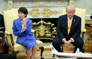 Trump ao primeiro-ministro do Japão: ‘Por que você não me contou sobre Pearl Harbor?’ Yahoo news home