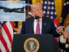 Trump ataca mídia ‘enganosa’ que relata que aviões-tanque dos EUA foram destruídos pelo Irã O presidente dos EUA, Donald Trump, fala antes de assinar o acordo