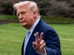 Trump considera ‘desacelerar’ sua guerra no Irã, mas planos de invasão supostamente estão sendo elaborados Donald Trump ligou para seus aliados da OTAN