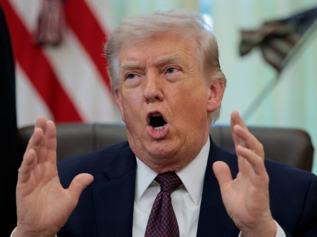 Trump diz aos aliados 'obtenham o seu próprio petróleo', diz que a guerra no Irão pode terminar em 2-3 semanas
