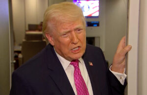 Trump diz que o Irão “teve uma mudança de regime” ao descrever “barcos cheios de petróleo” Trump diz que o Irão “teve uma mudança de regime” ao descrever “barcos cheios de petróleo”