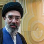 Trump informou que o novo líder supremo do Irã, Mojtaba Khamenei, é provavelmente gay – e o presidente tem uma reação inestimável