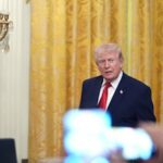 Trump novamente mira na Austrália ao afirmar que o Irã está 'implorando para fazer um acordo'