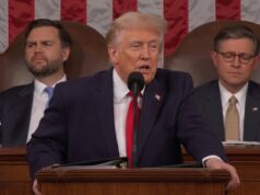 Trump oferece seguro e escolta para petroleiros que cruzam o Golfo Pérsico Trump oferece seguro e escolta para petroleiros que cruzam o Golfo Pérsico