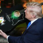 O presidente dos EUA, Donald Trump, fez uma parada surpresa na propriedade de Elvis Presley, Graceland.