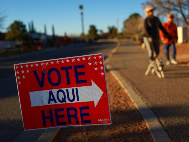 Trump promete bloquear legislação até que lei de identificação de eleitor dos EUA seja aprovada
