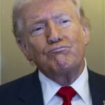 Trump disse aos repórteres que as forças dos EUA estão “muito adiantadas”, alegando que as forças armadas do Irã foram efetivamente destruídas