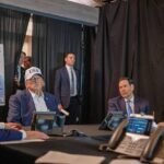 O presidente Donald Trump falou por telefone com o Daily Mail na tarde de domingo de Mar-a-Lago e falou sobre os três militares americanos que foram mortos em combate durante os ataques ao Irã