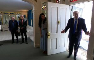 Trump visita Graceland de Elvis Presley Trump visita Graceland de Elvis Presley