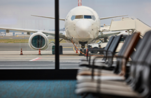 Tudo o que você tem direito quando seu voo é atrasado ou cancelado Tudo o que você tem direito quando seu voo é atrasado ou cancelado