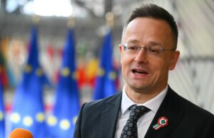 UE pede esclarecimentos após Hungria ser acusada de vazar informações para a Rússia UE pede esclarecimentos após Hungria ser acusada de vazar informações para a Rússia