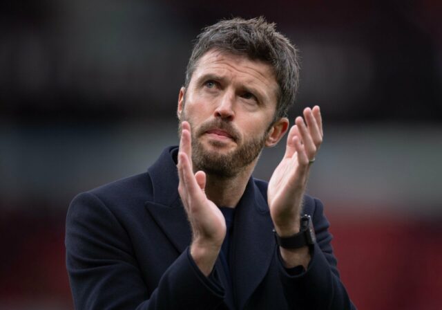 Últimos comentários dos torcedores do Manchester United sobre Michael Carrick antes do próximo confronto com o Aston Villa
