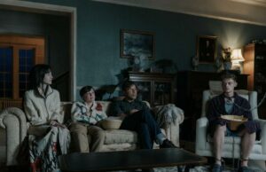 Um bruto sequestrado descobre que a situação virou em ‘Heel’ Um bruto sequestrado descobre que a situação virou em 'Heel'