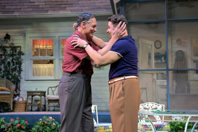 Um despertar brutal se desenrola em 'All My Sons' no Um despertar brutal se desenrola em 'All My Sons' no Berkeley Rep