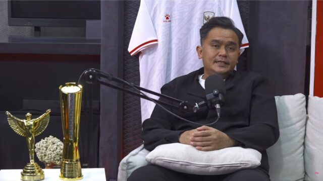 Valentino Jebret Bongkar Masalah Kekalahan Timnas Indonésia: Ole Terlalu Sendirian di Depan
