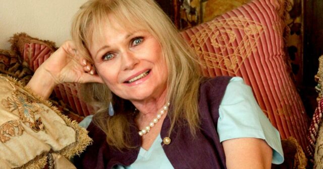 Valerie Perrine, atriz de 'Superman' indicada ao Oscar por 'Lenny', morre aos 82 anos
