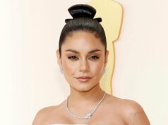 Vanessa Hudgens compartilha queda de cabelo pós-parto após dar as boas-vindas ao bebê nº 2 Vanessa Hudgens compartilha queda de cabelo pós-parto após dar as boas-vindas ao bebê nº 2
