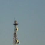 O avião foi visto caindo do céu perto de uma base dos EUA no Kuwait