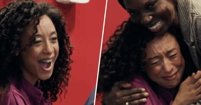 Veja a reação emocional de Corinne Bailey Rae a 140 crianças em idade escolar cantando seu hit ‘Put Your Records On’
