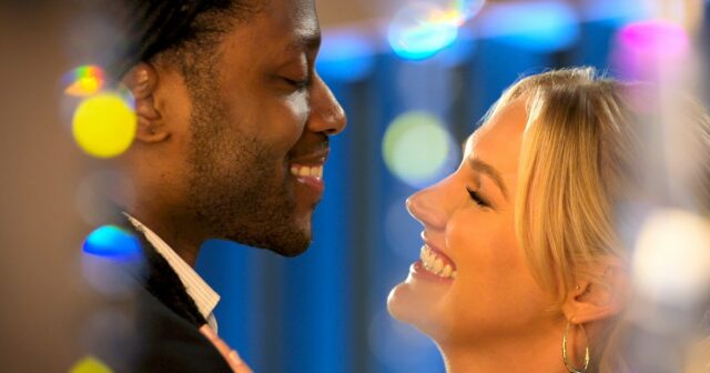 Vic St John, Christine Hamilton em 