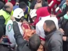 Vídeo: Homem resgatado dos escombros após ataque no Irã Vídeo: Homem resgatado dos escombros após ataque no Irã