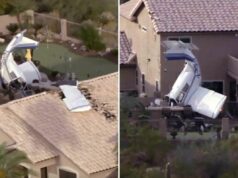 Vídeo surpreendente mostra pequeno avião caindo no quintal de Phoenix Vídeo surpreendente mostra pequeno avião caindo no quintal de Phoenix