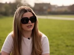 Vítima de meningite está muito feliz por estar viva depois que uma infecção em uma boate a deixou incapaz de ver ou falar – à medida que o número de casos aumenta novamente Annabelle Mackay (foto), 21 anos, acredita que pode ter contraído meningite durante uma noite no Club Chemistry em Canterbury – amplamente considerado o marco zero para o surto