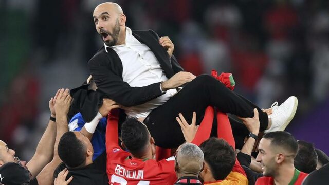 Walid Regragui deixa o cargo de técnico do Marrocos antes da Copa do Mundo FIFA de 2026
