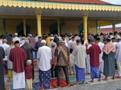 Warga de Hila Maluku Tengah Lebaran Hari Ini Warga de Hila Maluku Tengah Lebaran Hari Ini