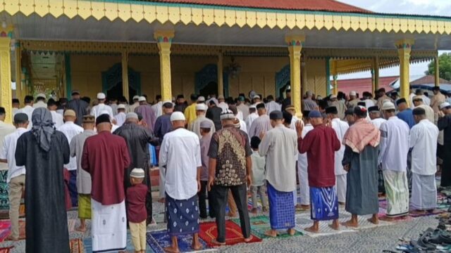 Warga de Hila Maluku Tengah Lebaran Hari Ini
