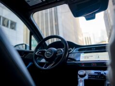 Waymo inicia serviços de robotáxi no Aeroporto Internacional de San Antonio The interior of a Waymo robotaxi