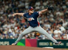 Webb, do SF Giants, supera o home run chocante e lança quatro entradas fortes na vitória da equipe dos EUA sobre o Brasil Webb, do SF Giants, supera o home run chocante e lança quatro entradas fortes na vitória da equipe dos EUA sobre o Brasil