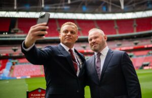 Wes Brown cita um atacante contra quem ele odiou jogar no treino do Man Utd, mesmo à frente de Wayne Rooney Wes Brown cita um atacante contra quem ele odiou jogar no treino do Man Utd, mesmo à frente de Wayne Rooney