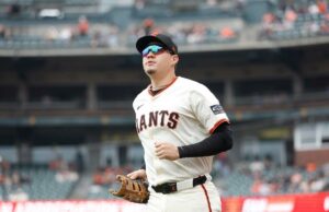 Wilmer Flores ainda espera por outra chance na grande liga: ‘Estou apenas esperando’ Wilmer Flores # 41 do San Francisco Giants contorna a terceira base para marcar uma corrida contra o Arizona Diamondbacks durante o primeiro turno no Chase Field em 16 de setembro de 2025 em Phoenix, Arizona.