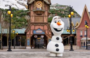 World of ‘Frozen’ estreia na Disneyland Paris: como Walt Disney Imagineers deram vida ao Palácio de Gelo de Olaf e Elsa World of 'Frozen' estreia na Disneyland Paris: como Walt Disney Imagineers deram vida ao Palácio de Gelo de Olaf e Elsa