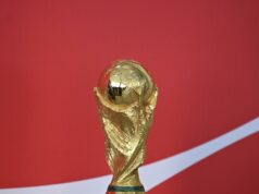 YouTube faz acordo da Copa do Mundo com a FIFA que permite que emissoras transmitam partes dos jogos ao vivo YouTube faz acordo da Copa do Mundo com a FIFA que permite que emissoras transmitam partes dos jogos ao vivo