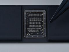 YouTuber atualiza MacBook Neo para 1 TB e posta vídeo ASMR do processo YouTuber atualiza MacBook Neo para 1 TB e posta vídeo ASMR do processo