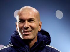 Zinedine Zidane assumirá o cargo de técnico da França neste verão: Relatório Zinedine Zidane reage.