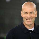 Zinedine Zidane esteve ligado ao Man Utd por cinco anos, mas 'acordo pessoal' acaba com os rumores