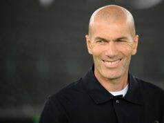 Zinedine Zidane esteve ligado ao Man Utd por cinco anos, mas ‘acordo pessoal’ acaba com os rumores Zinedine Zidane esteve ligado ao Man Utd por cinco anos, mas 'acordo pessoal' acaba com os rumores