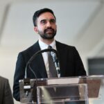 Zohran Mamdani foi escalado para o SNL, mas eles se passaram por alguém engraçado