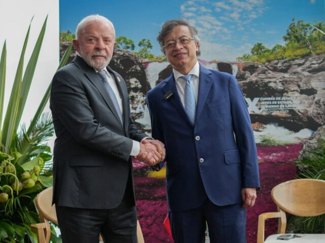 ‘Eles querem nos colonizar’: Lula alerta sobre interferência estrangeira
