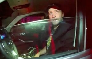 ‘Estes são testes realmente difíceis’: assista a imagens policiais da prisão de Justin Timberlake por dirigir alcoolizado Foto de uma câmera policial mostrando Justin Timberlake após sua prisão pela polícia em Sag Harbor, Nova York, em junho de 2024.