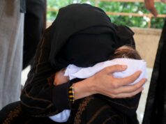‘Lágrimas e tristeza’: Dia das Mães em Gaza marcado pelo luto ‘Lágrimas e tristeza’: Dia das Mães em Gaza marcado pelo luto